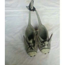 Donkey Shoes 